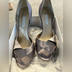 Caparros Women's Metallic Heels NIB